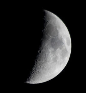 Capturez la lune : astuces et techniques pour la photographie lunaire